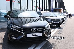 В «АвтоВАЗе» рассказали о заказчиках Lada Aura