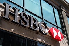 Банк HSBC прекратил обработку платежей из России и Белоруссии