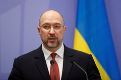 На Украине назвали сумму полученного от Канады первого транша