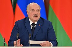 Лукашенко заявил об отсутствии договороспособных чиновников на Украине