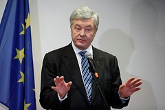 Порошенко призвал Украину забыть про наступление