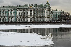 В Эрмитаже допустили запрет на фотосессии после скандала с блогерами