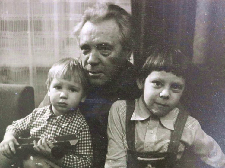 Внучка Виктора Астафьева рассказала о жизни писателя-фронтовика накануне его  100-летия