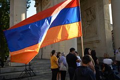 В парламенте Армении отказались проводить заседание по отставке правительства