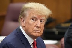 В Конгрессе США сообщили о планах Трампа посетить пострадавшую от пожаров Калифорнию