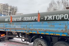 В российском храме установили копию газовой трубы из Суджи